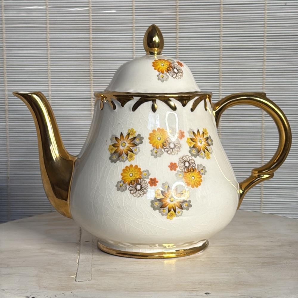 Arthur Wood England gold trim floral teapot